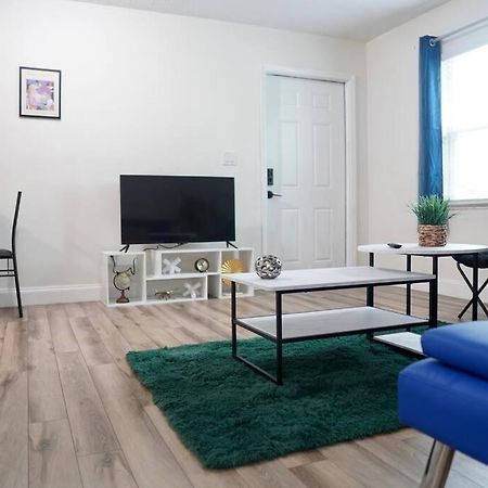 Apartmán Jay'S Cozy Arts Tampa Exteriér fotografie